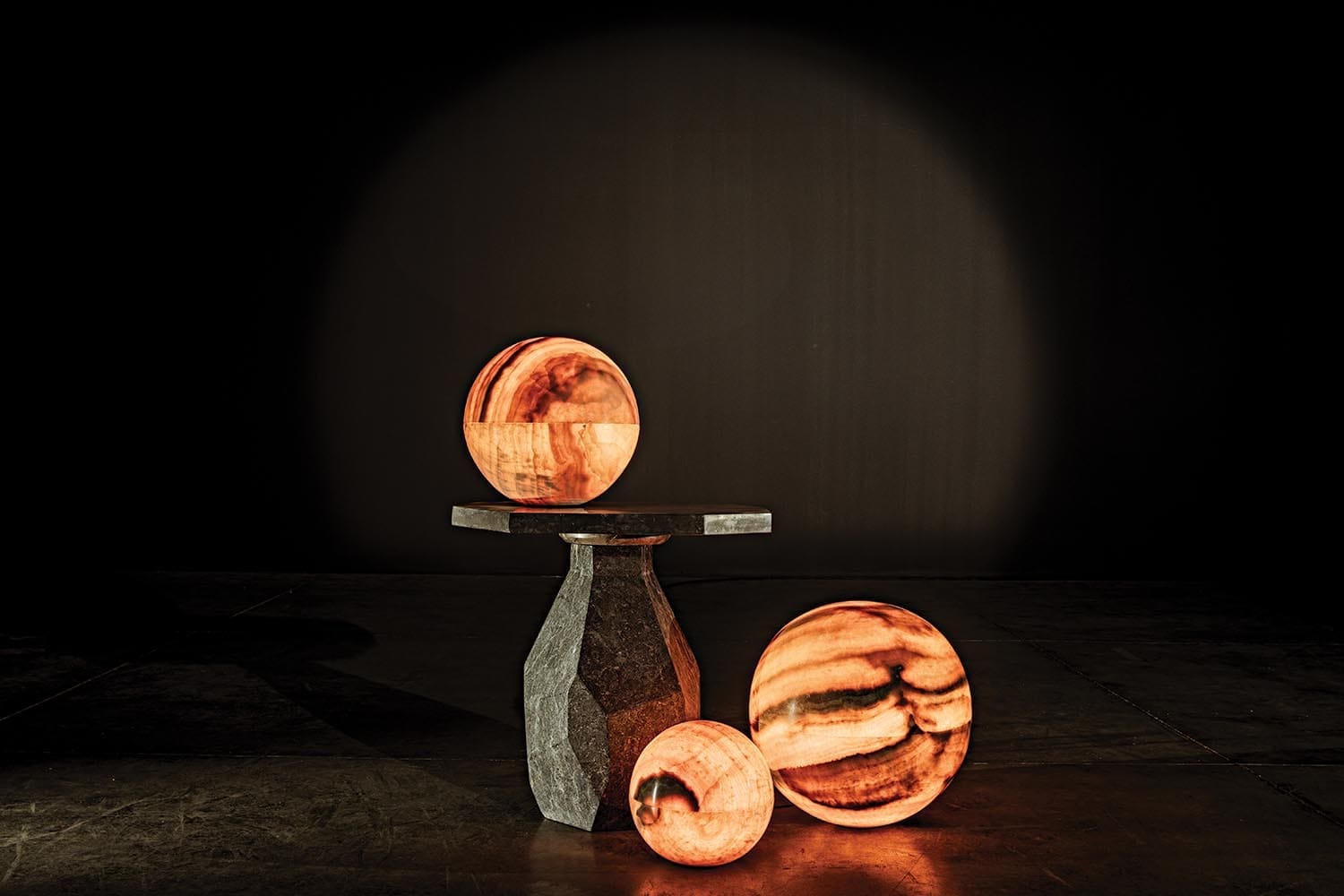 Onyx Globe, Small in Natural — Noir Furniture