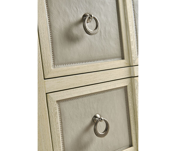 Neap Leather Front Chest