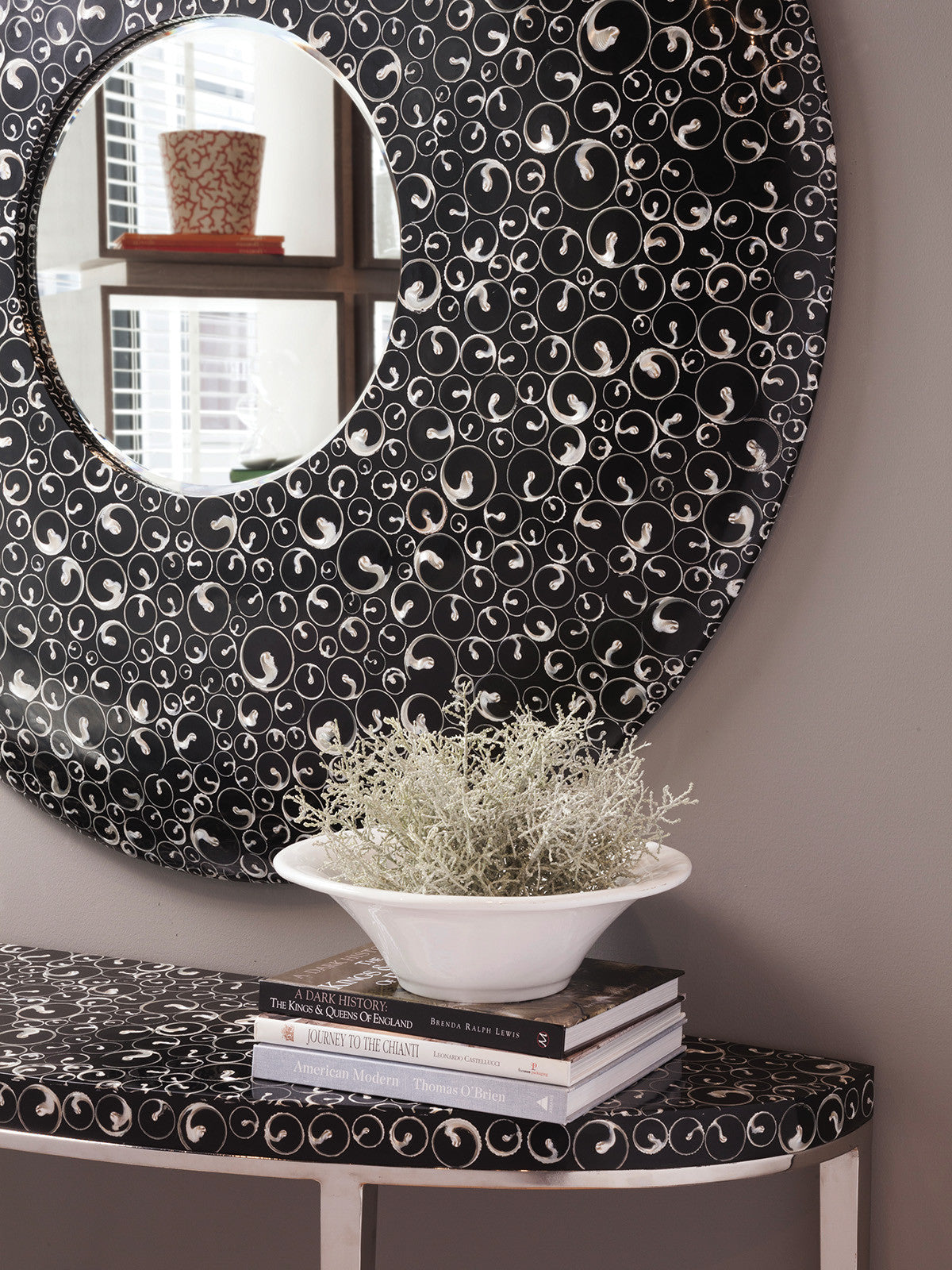 Mariana Round Mirror