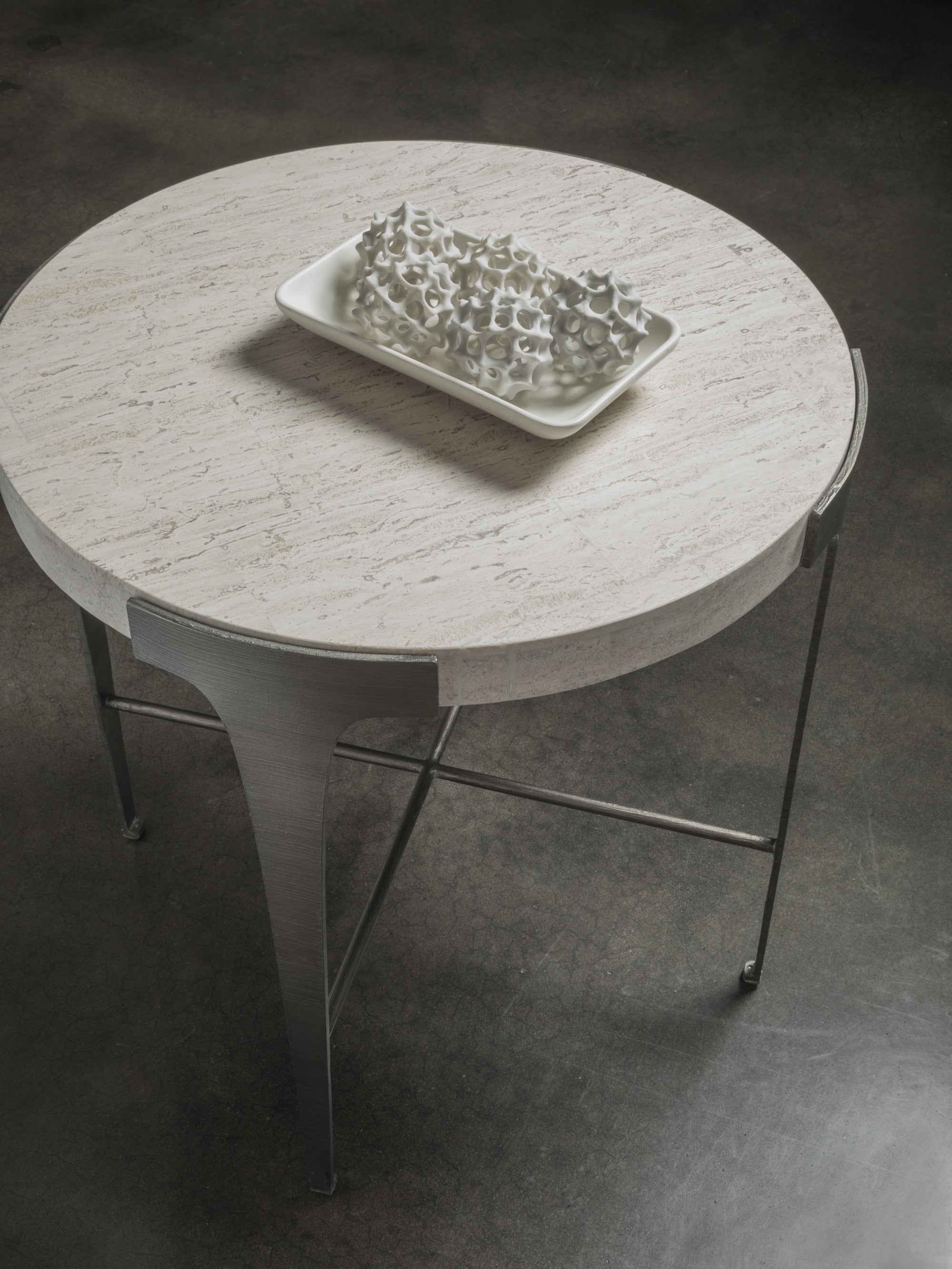 Cachet Round End Table
