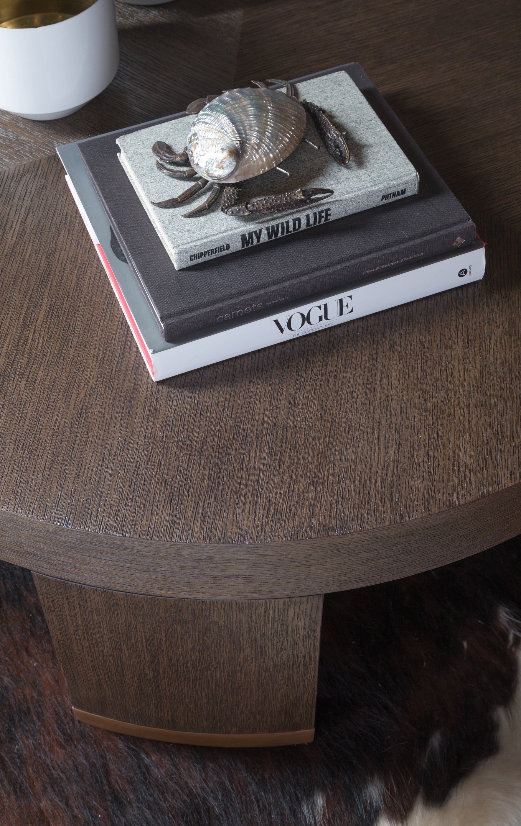Andare Round Cocktail Table