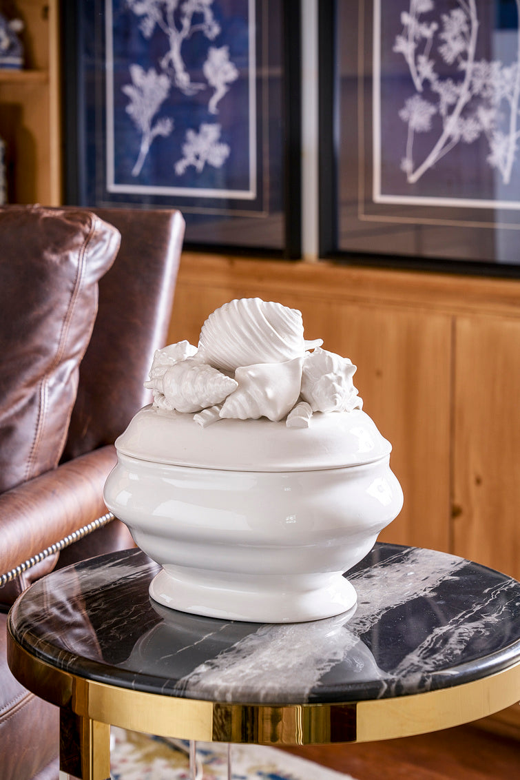 Shell Ceramic Tureen in 10.5 / Ceramic/Porcelain - Chelsea House