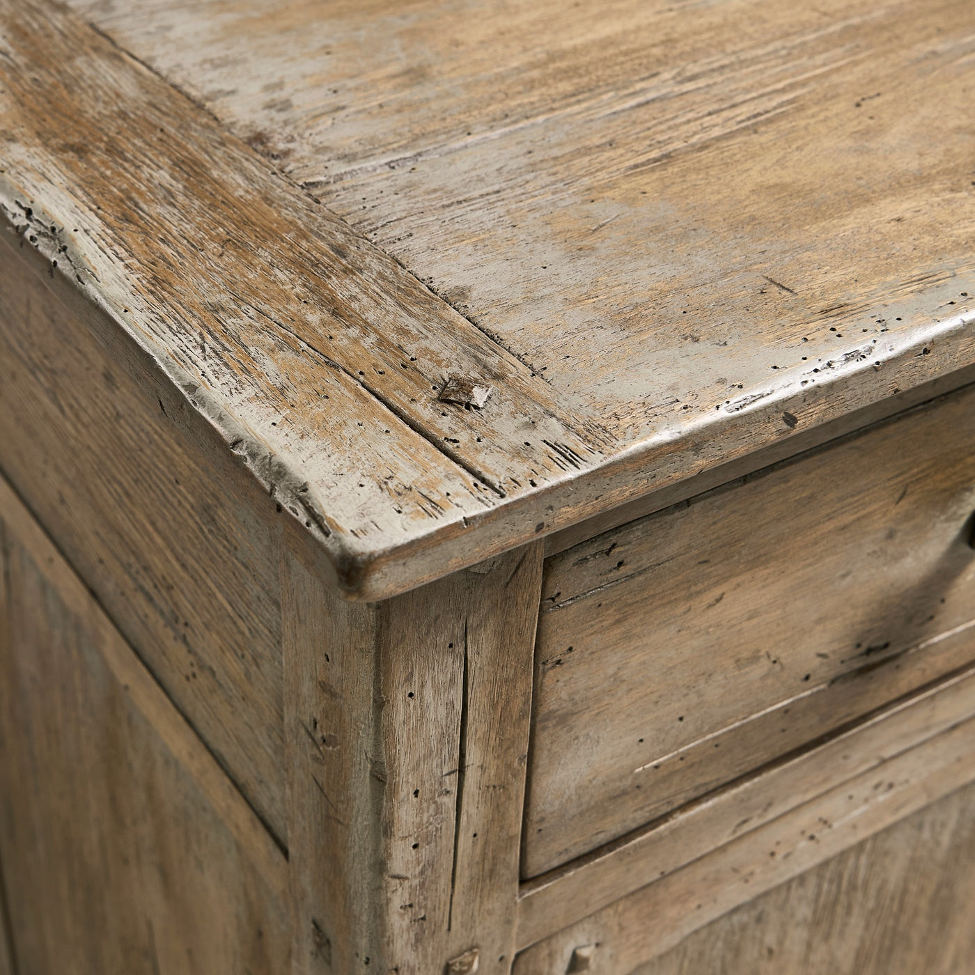 Caldera Sideboard