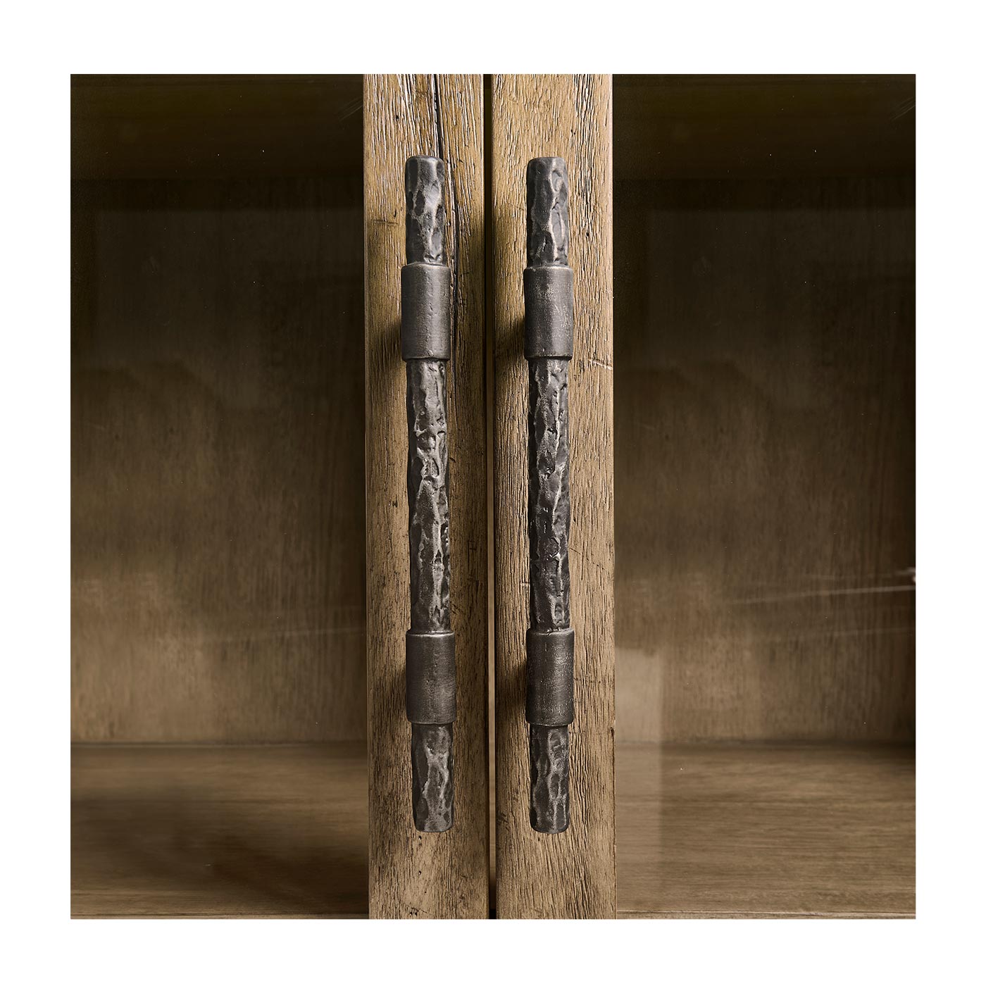 Stone Ridge Gallery Cabinet Light