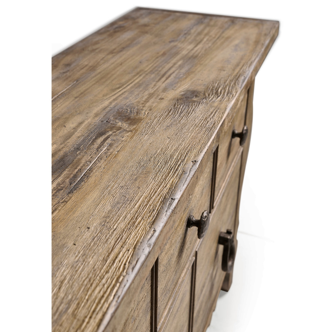 Caldera Dresser