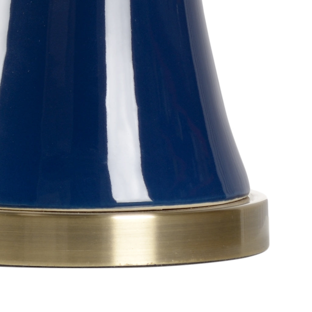Rockport Beach Lamp in 29 / Ceramic/Porcelain - Chelsea House