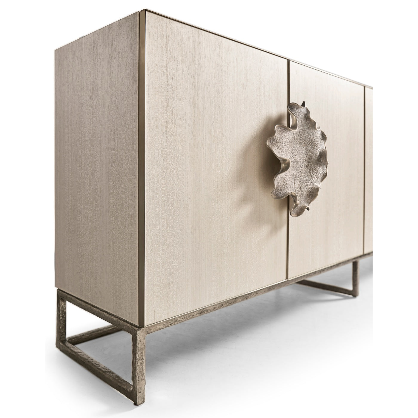 Cynaria Sideboard