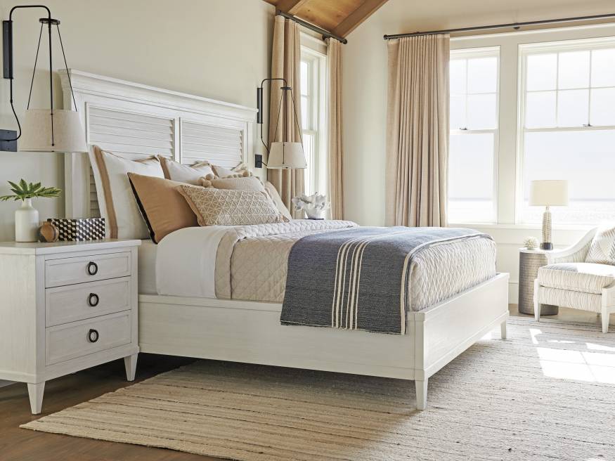 Royal Palm Louvered Bed