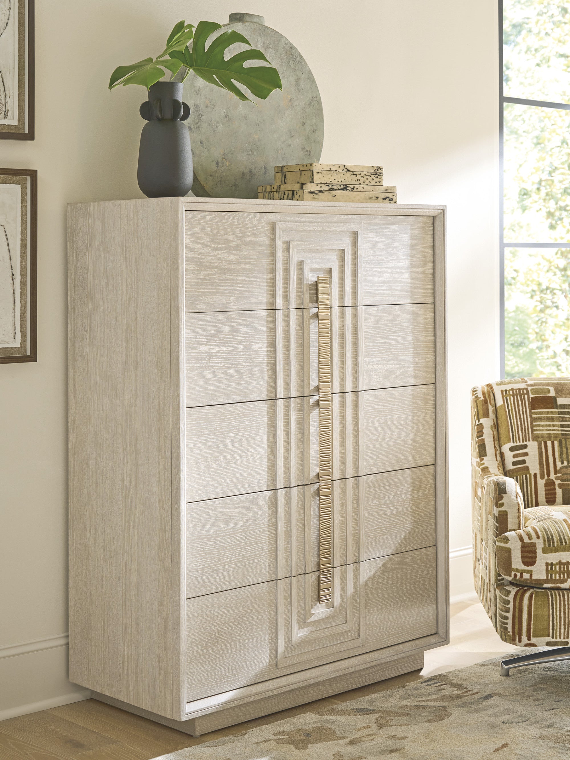 Ladera Chest