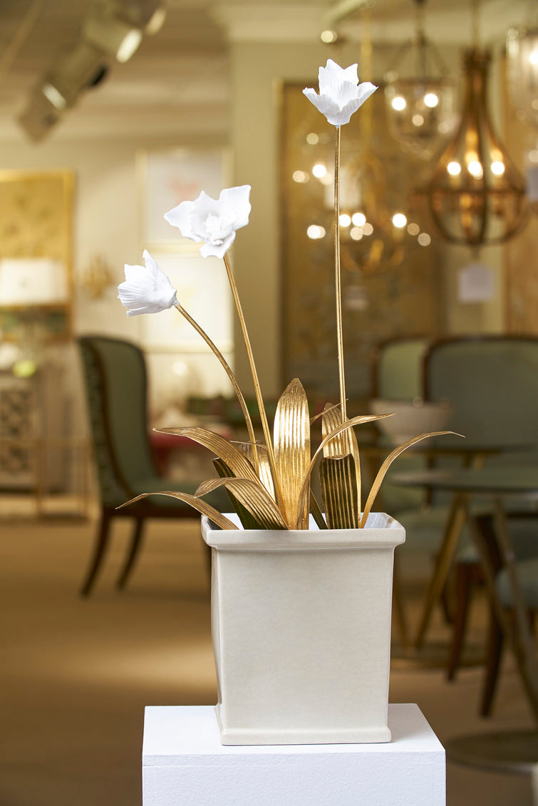 Tulip Stem (Med) in 21.5 / Porcelain - Chelsea House