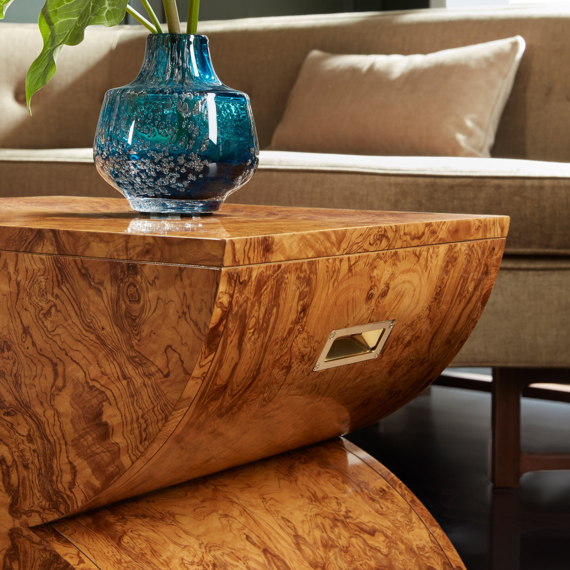 Modern History Geometric Stool-Olive Ashe MH1190F01
