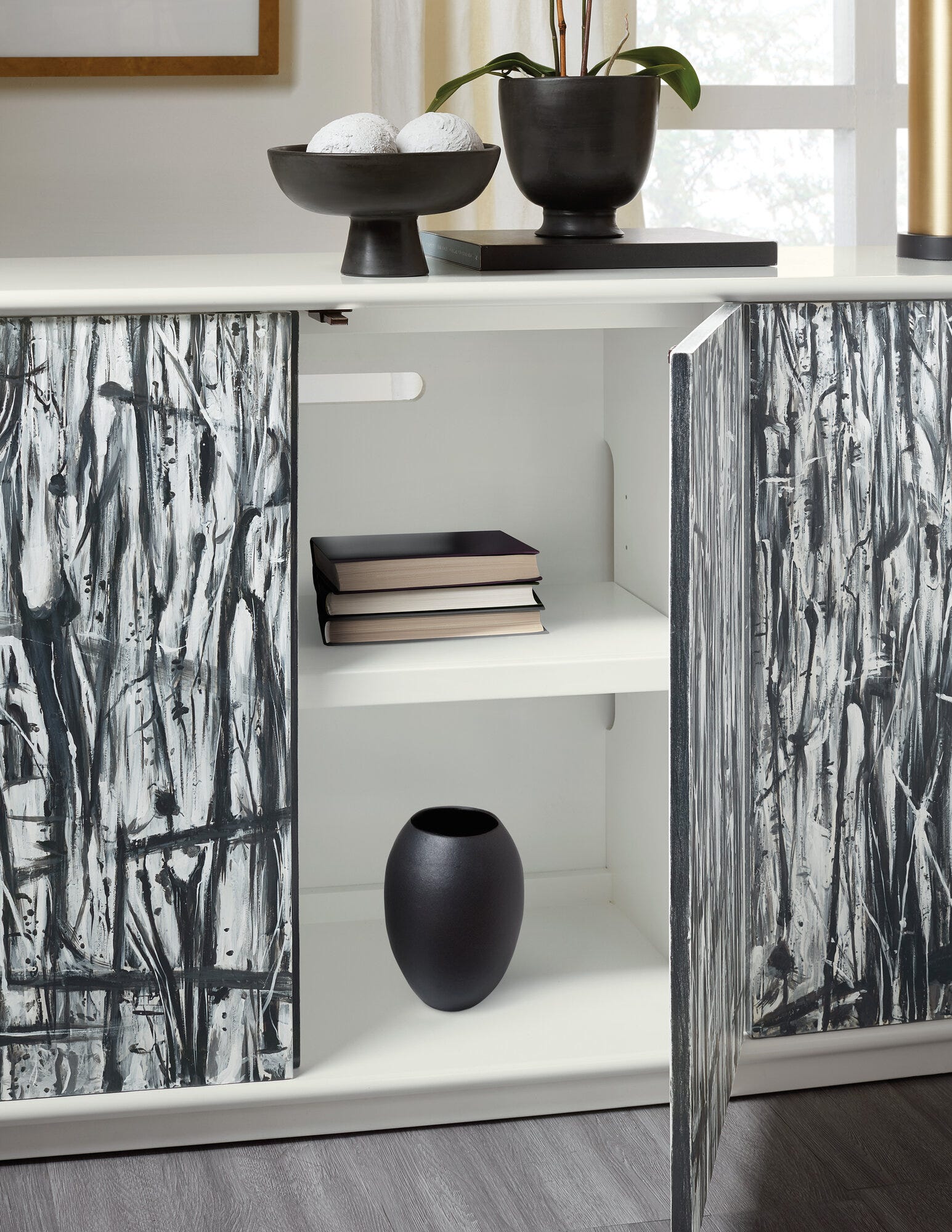 Melange Graffitio Credenza