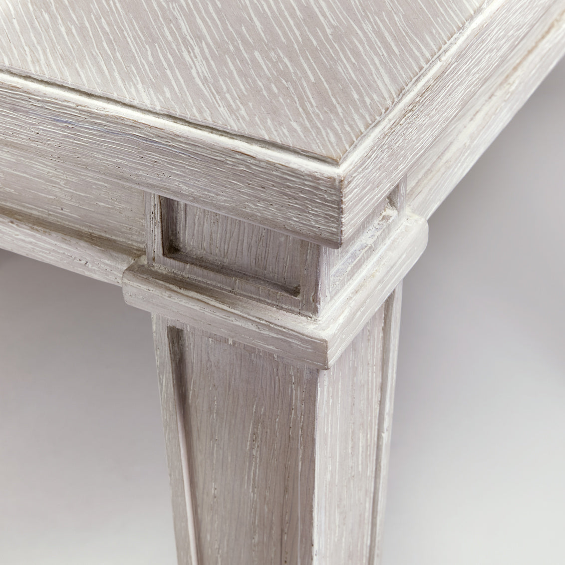 Modern History Salone End Table MH1207F01