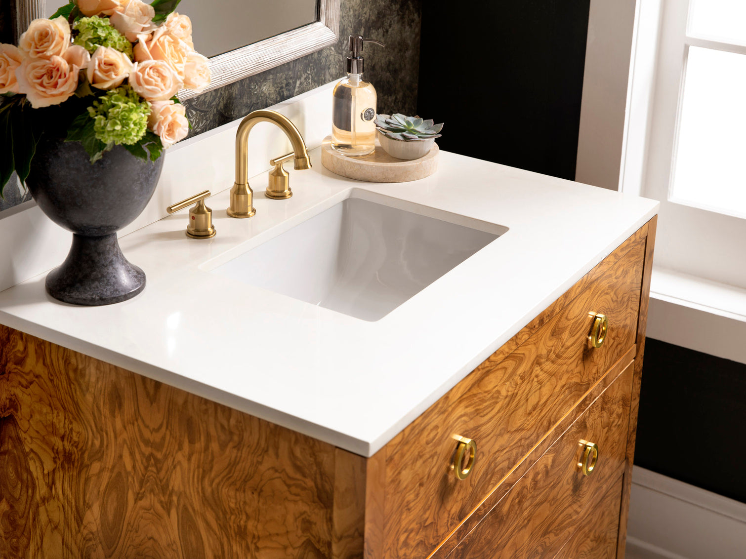 Modern History Olive Ashe Vanity MHV-008