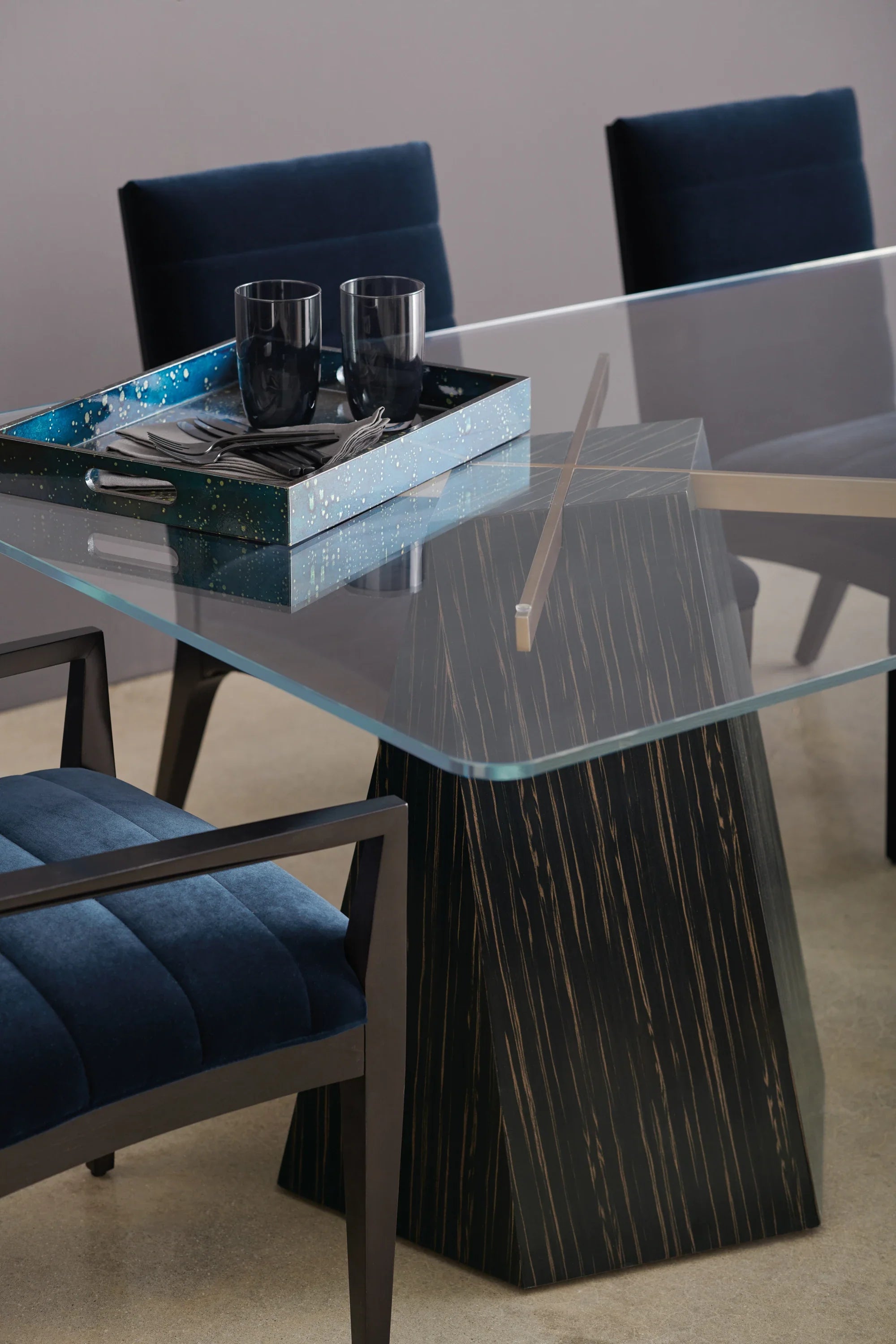 Vector Dining Table