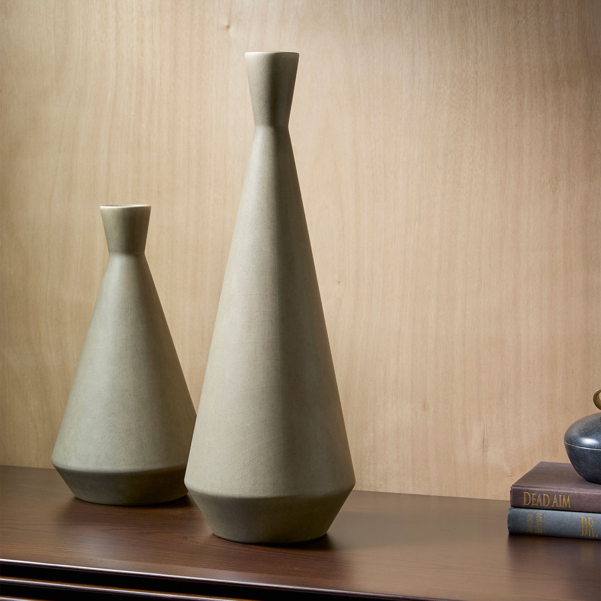 Modern Vase-Moss-Lg