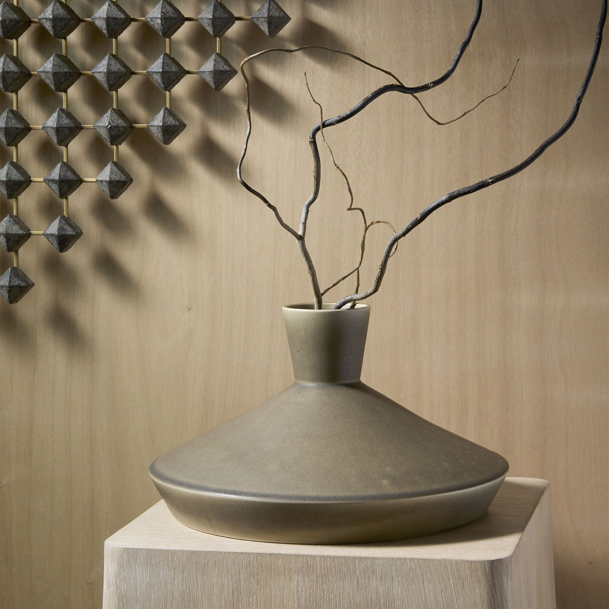 Modern Vase-Moss-Squat