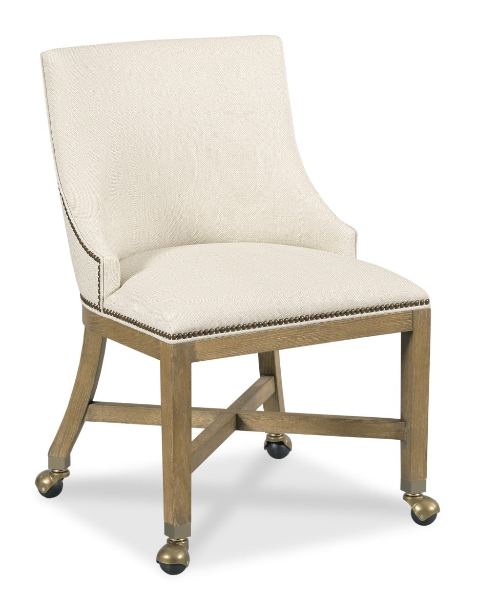 Morgan Game Chair with Handle