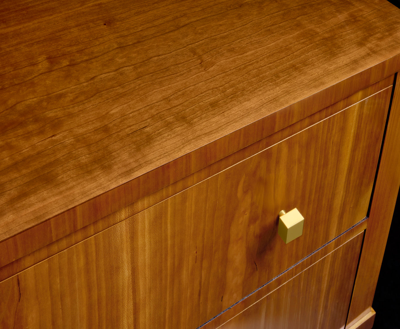 Modern History Vienna Commode MH1263F01