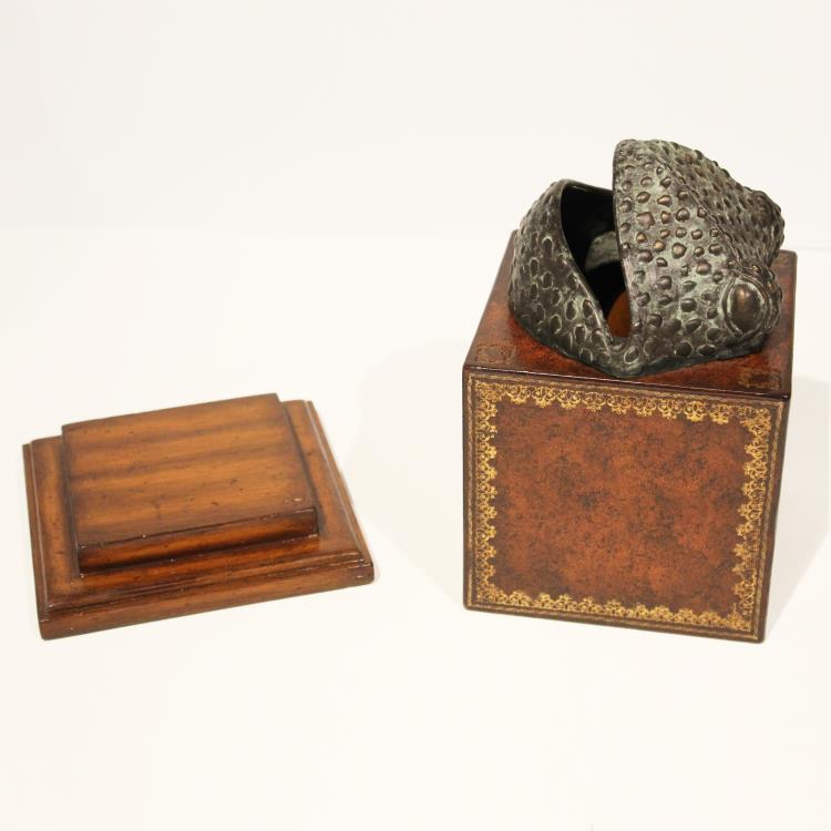 Frog Tissue Holder – Wall Decor by Maitland-Smith | Sutter & Vale