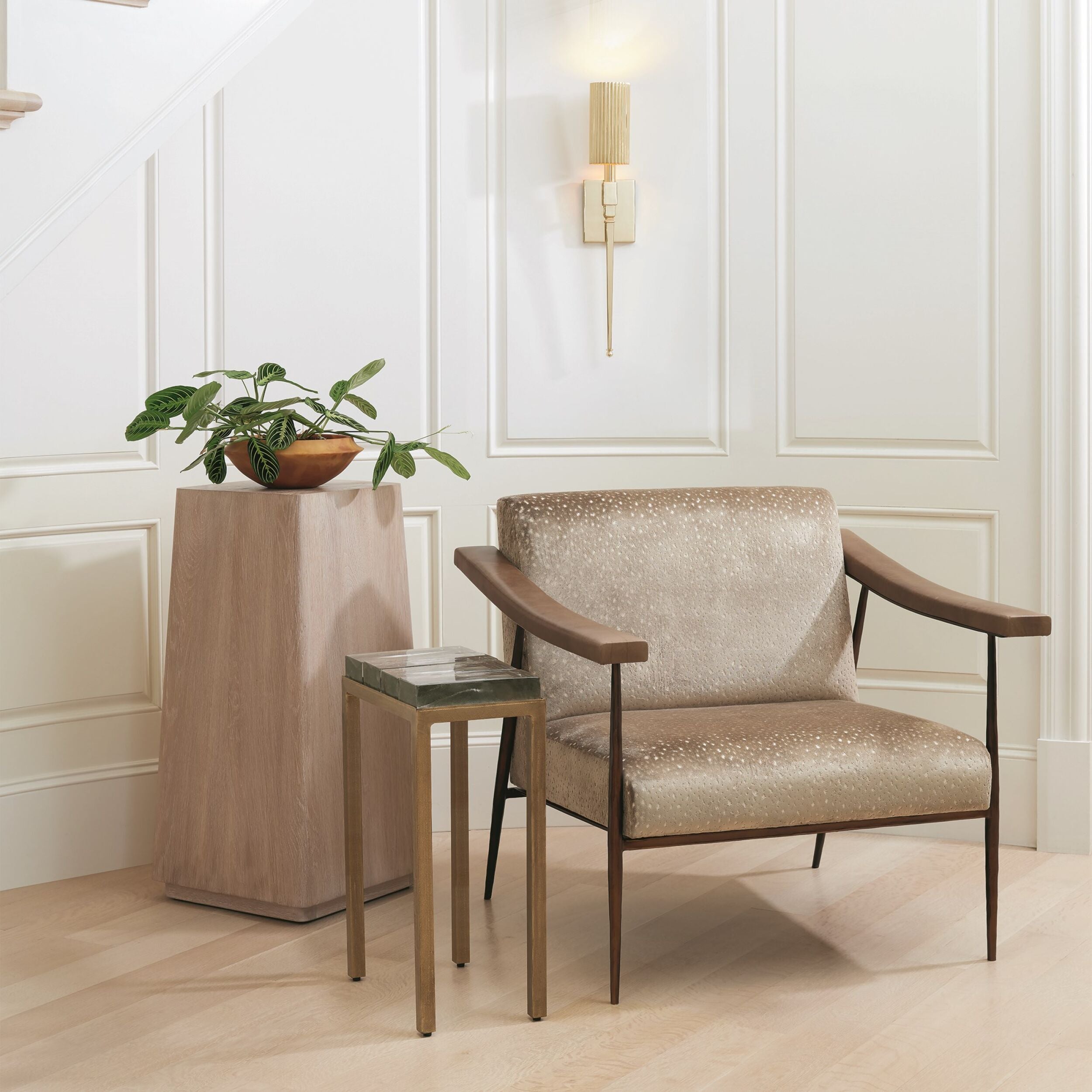 Golino Fluted Single Sconce-Brass