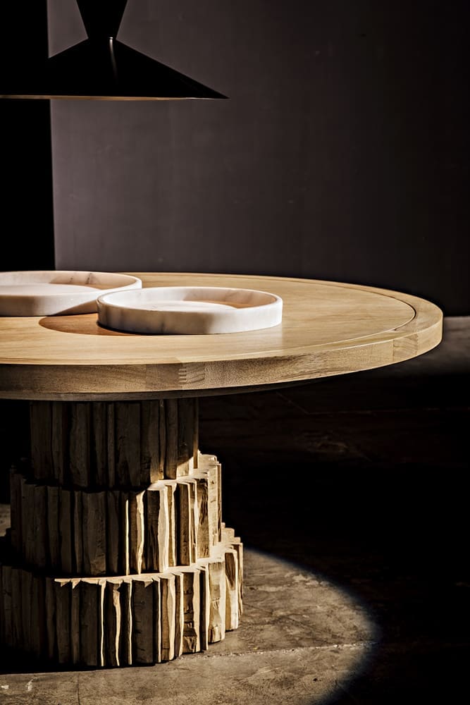 16″ Round Tray in Bianco Crown Marble — Noir Furniture