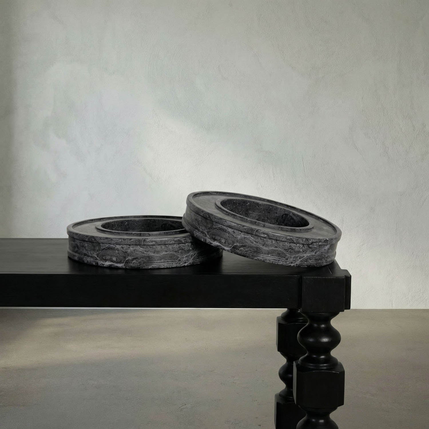 Kafka Tray, Set of 2 by Noir