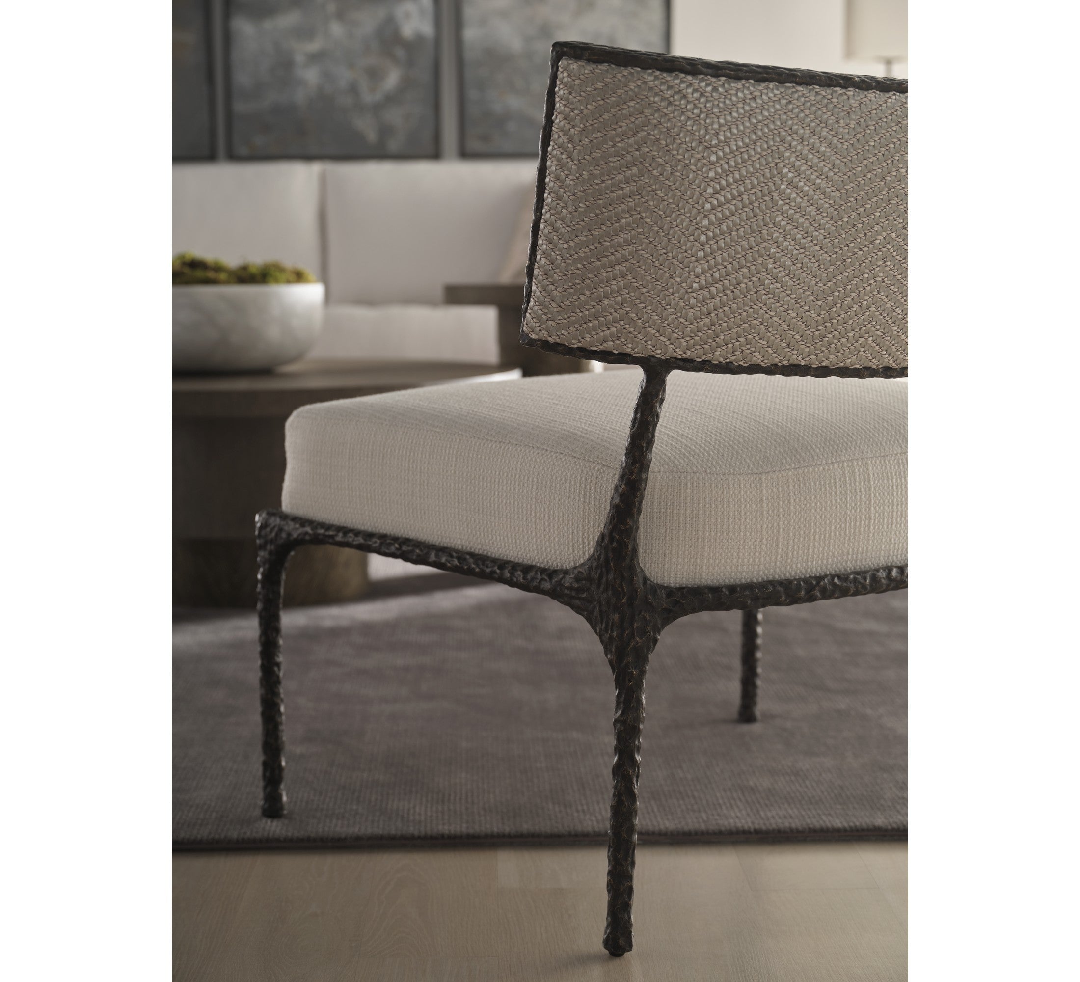 Fira Lounge Chair