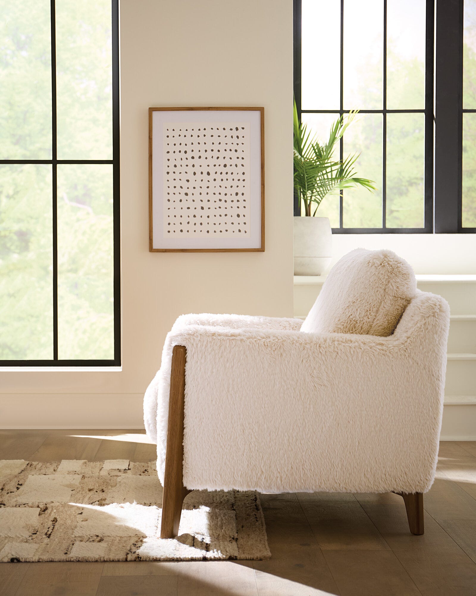 Cynthia Chair
