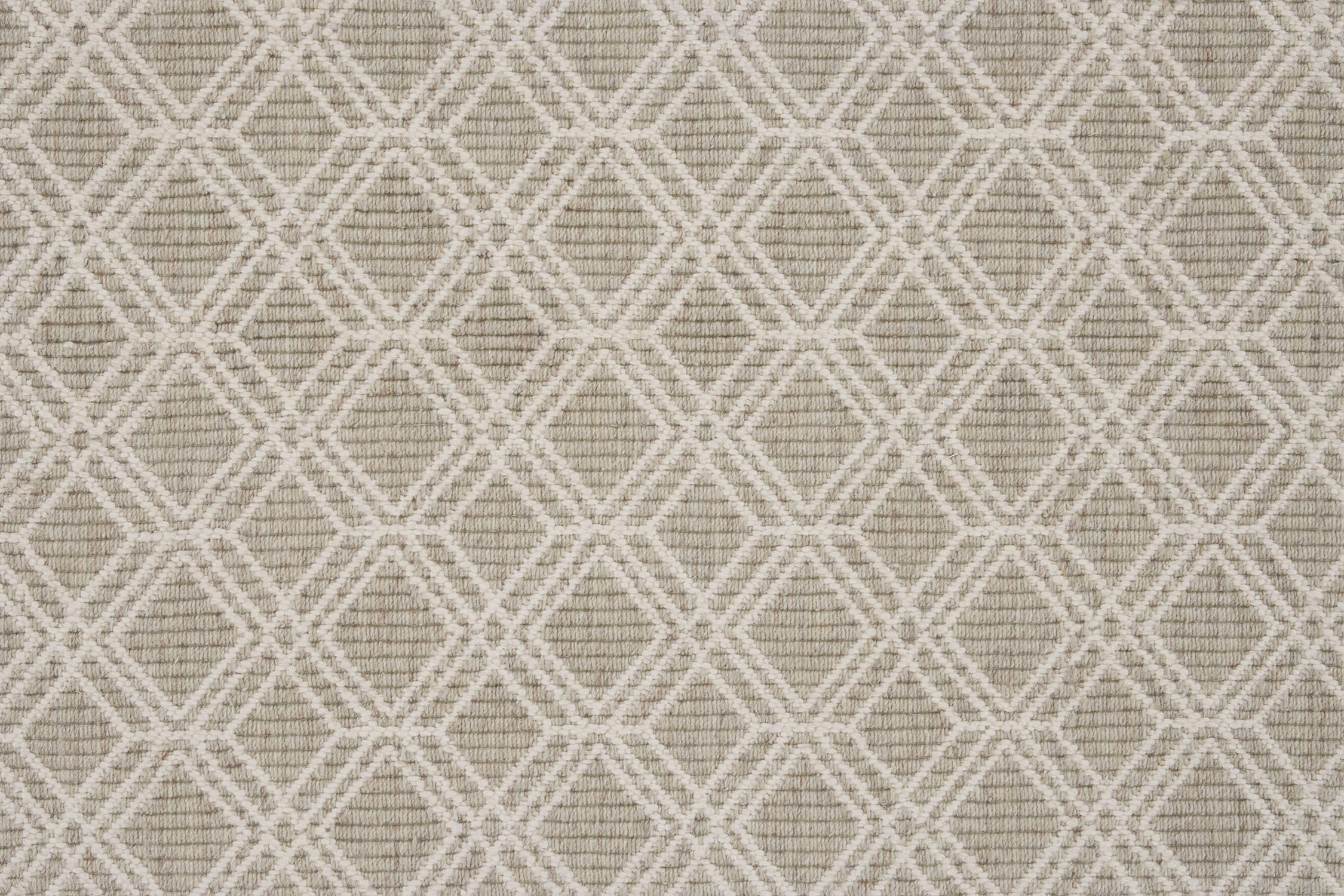 Solitaire - Theodore Alexander