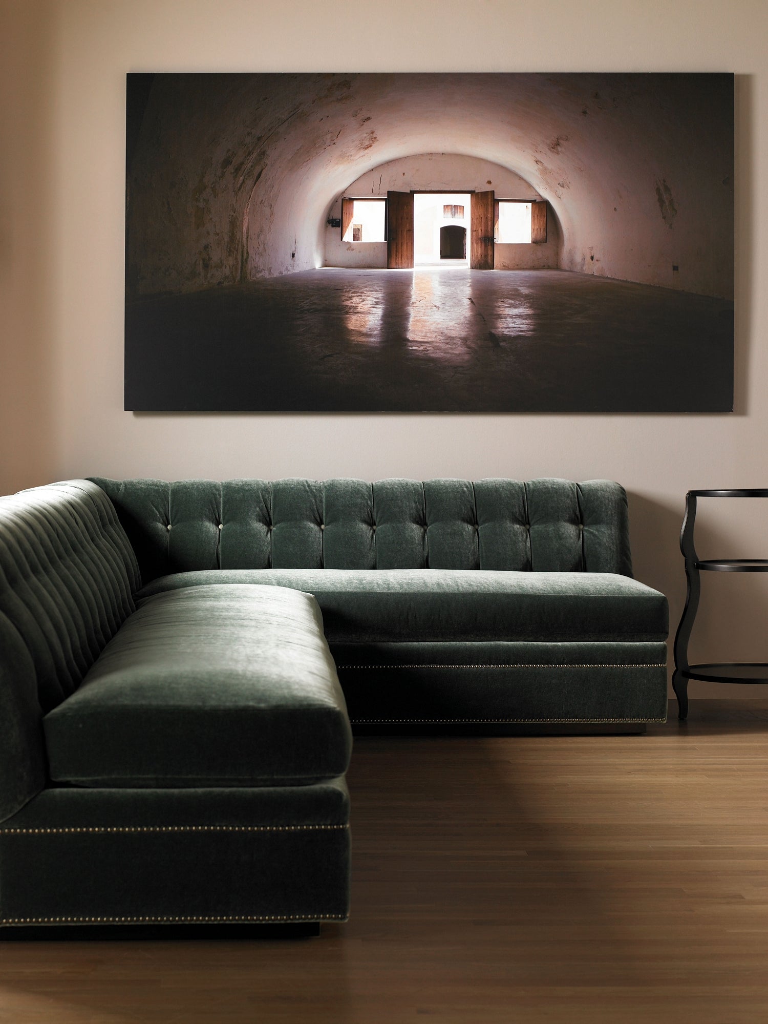 KENT SECTIONAL ARMLESS M2M in Mahogany Solids - Hickory Chair