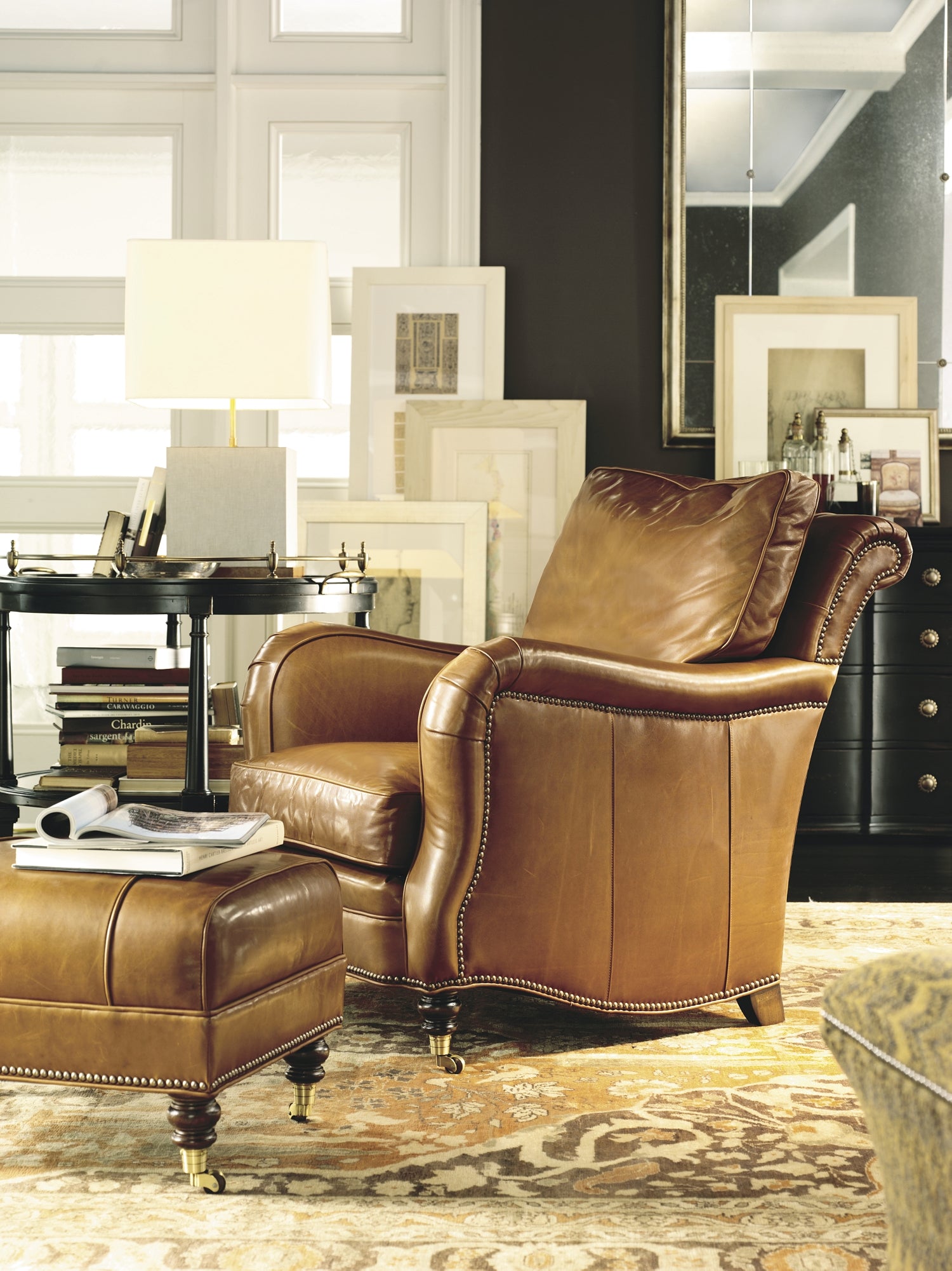 LOWELL LOUNGE CHAIR WITH CASTERS