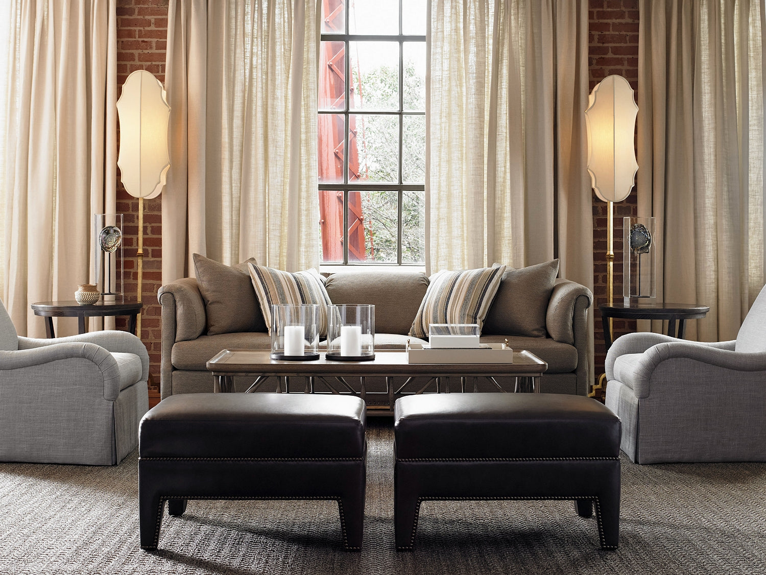 RYE ROUND SIDE TABLE-MAHOGANY in Mahogany Veneers, Mahogany Solids - Hickory Chair