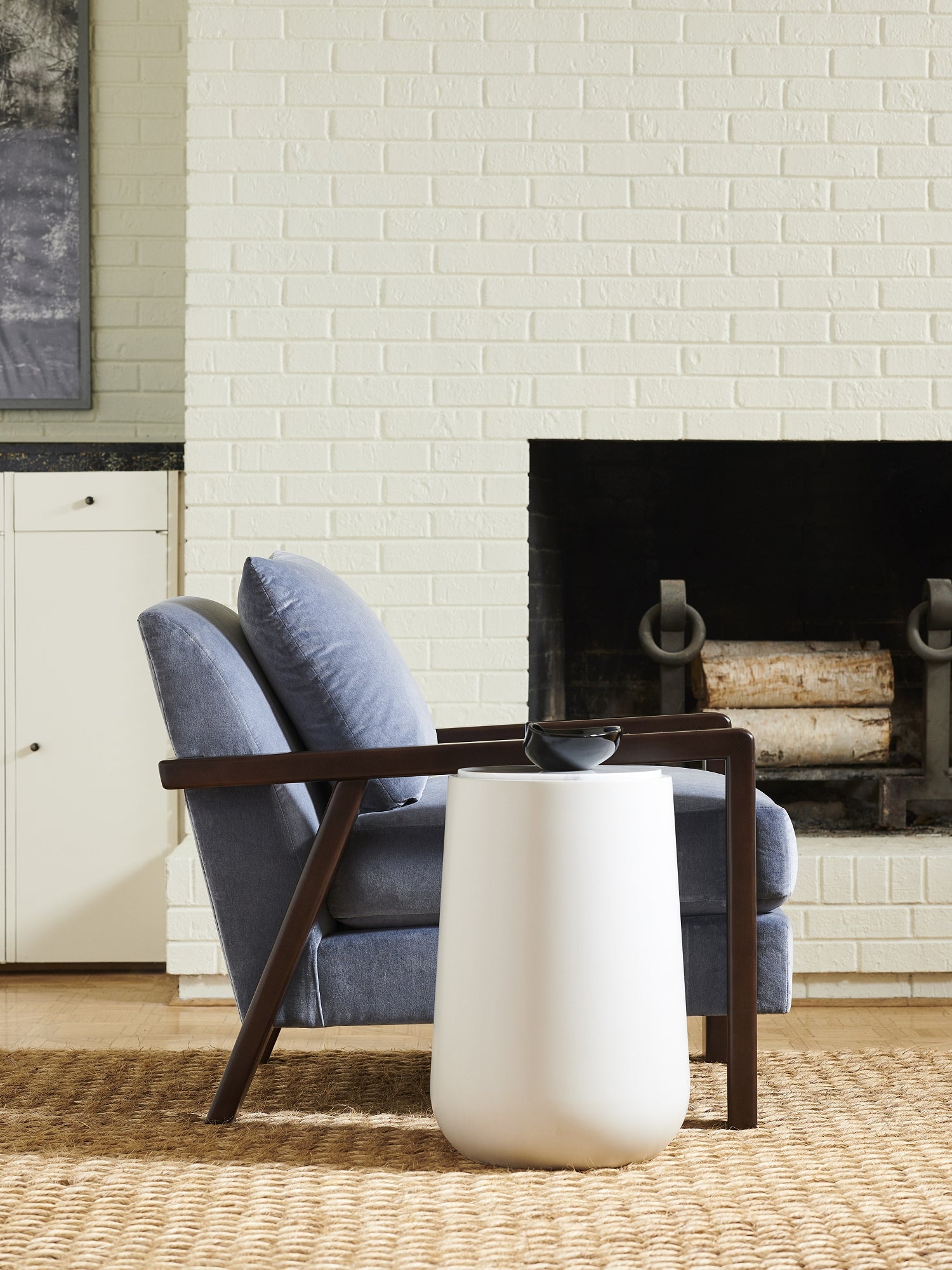 CLARITA SPOT TABLE in Composite Materials - Hickory Chair