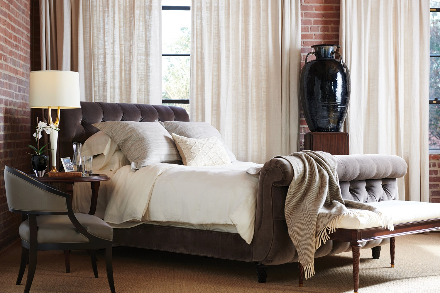 SIMON BENCH in Maple Solids - Hickory Chair