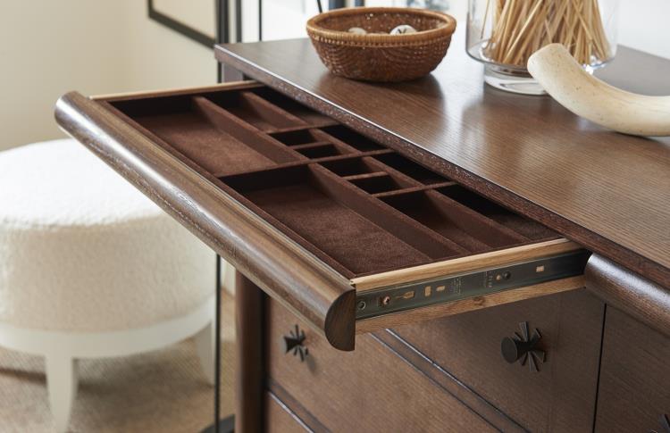 Marguerite Dresser