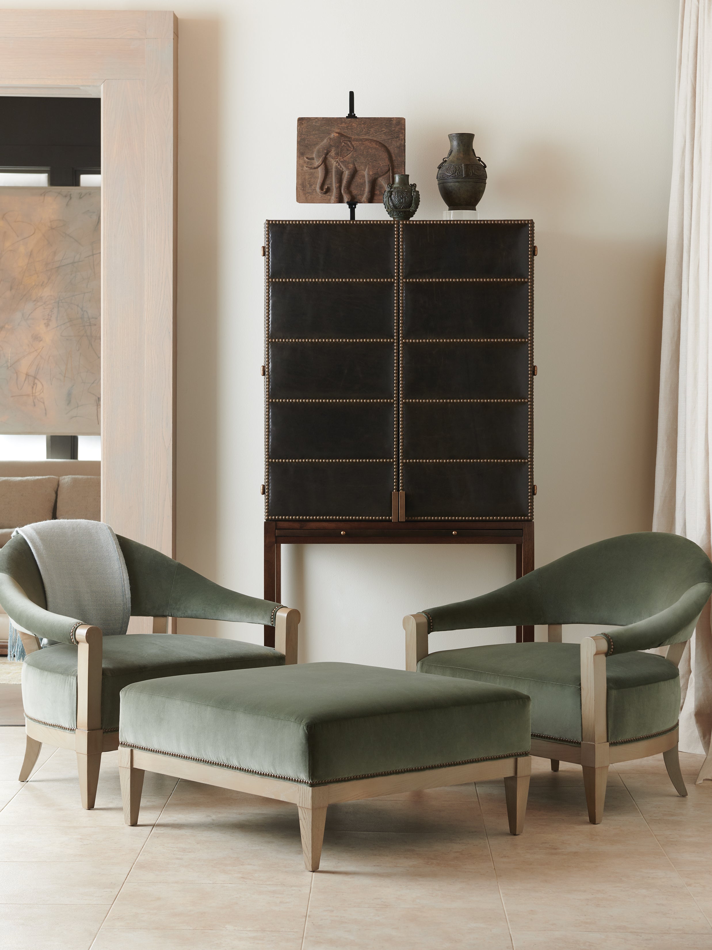 CRESCENT OTTOMAN – Ottomans by Hickory Chair | Sutter & Vale