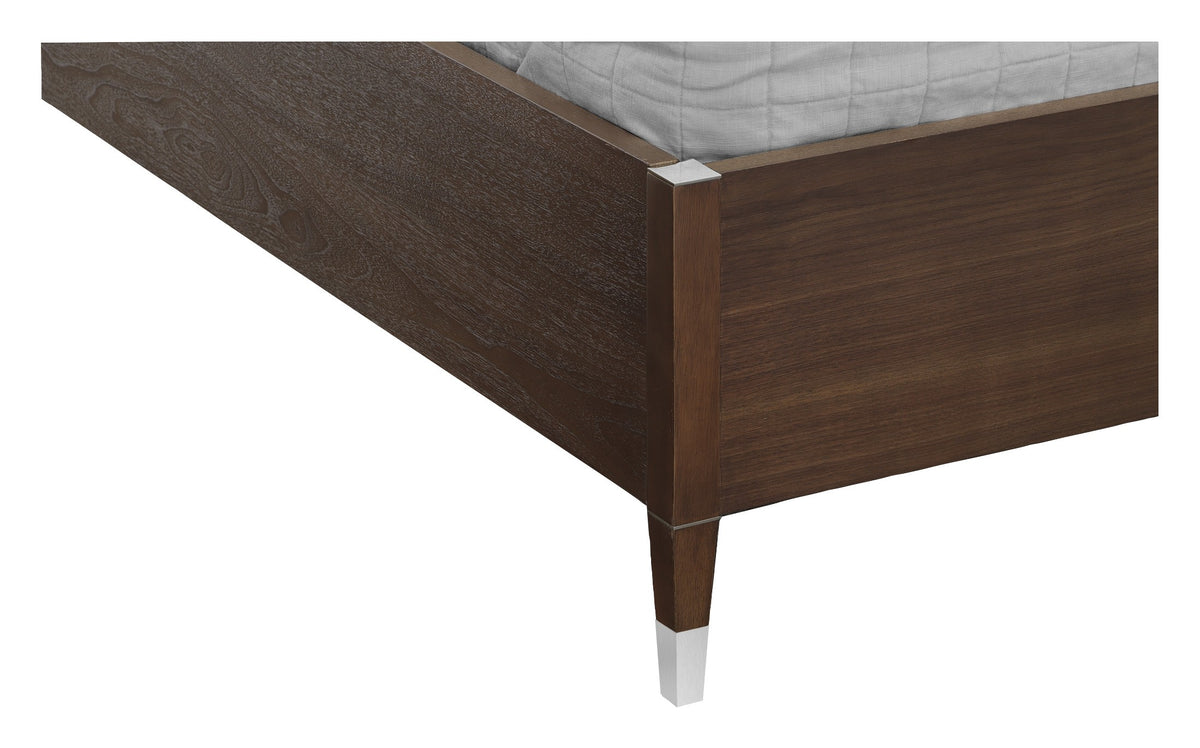 Farley Queen Bed (M322-QB) - Fairfield Chair