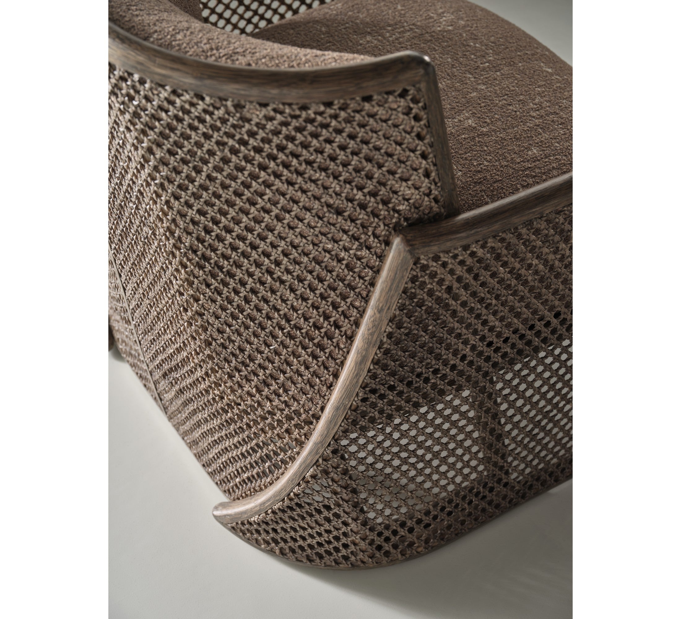 Taru Chair