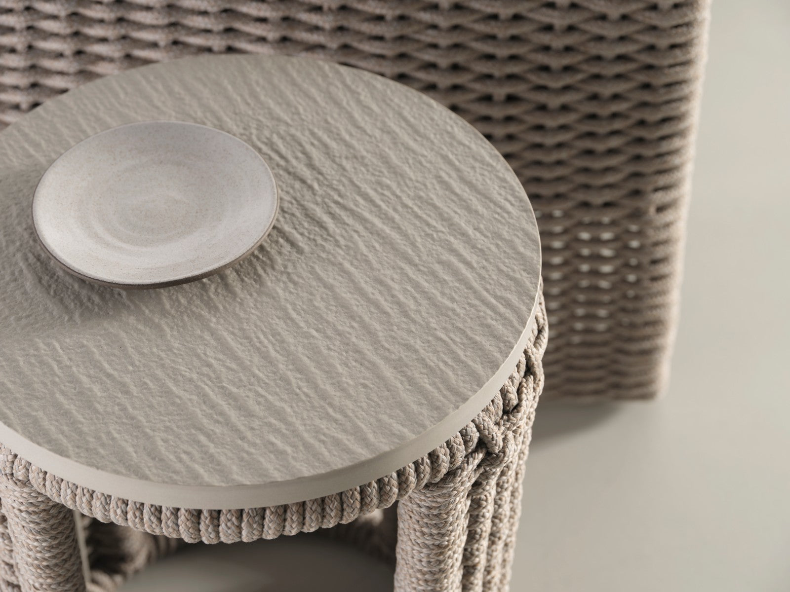 Cuerda Spot Table