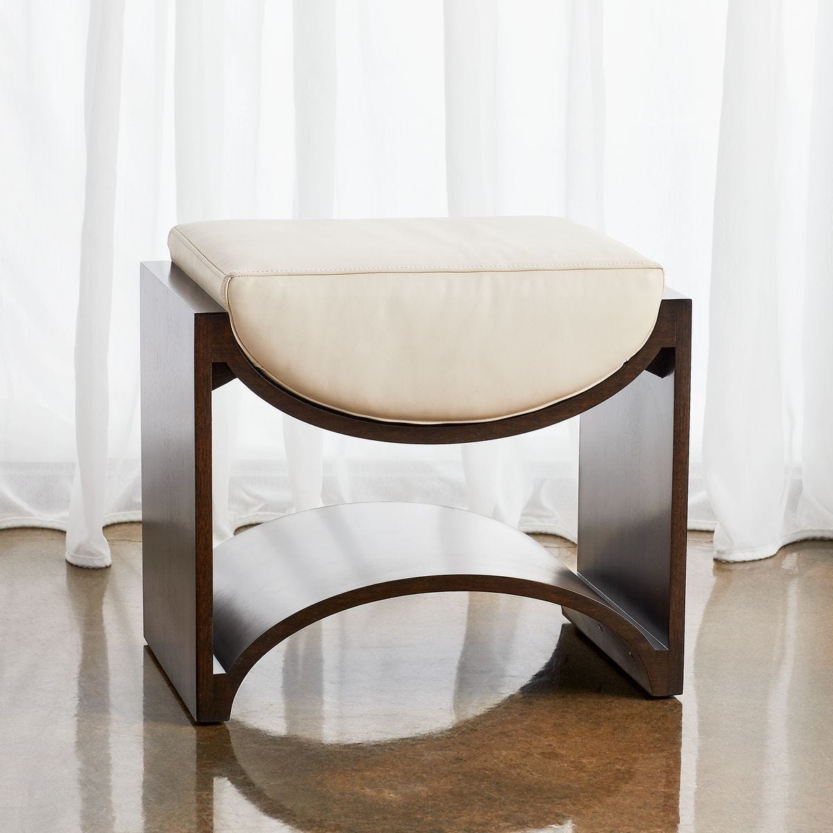 Cradle Bench - Walnut