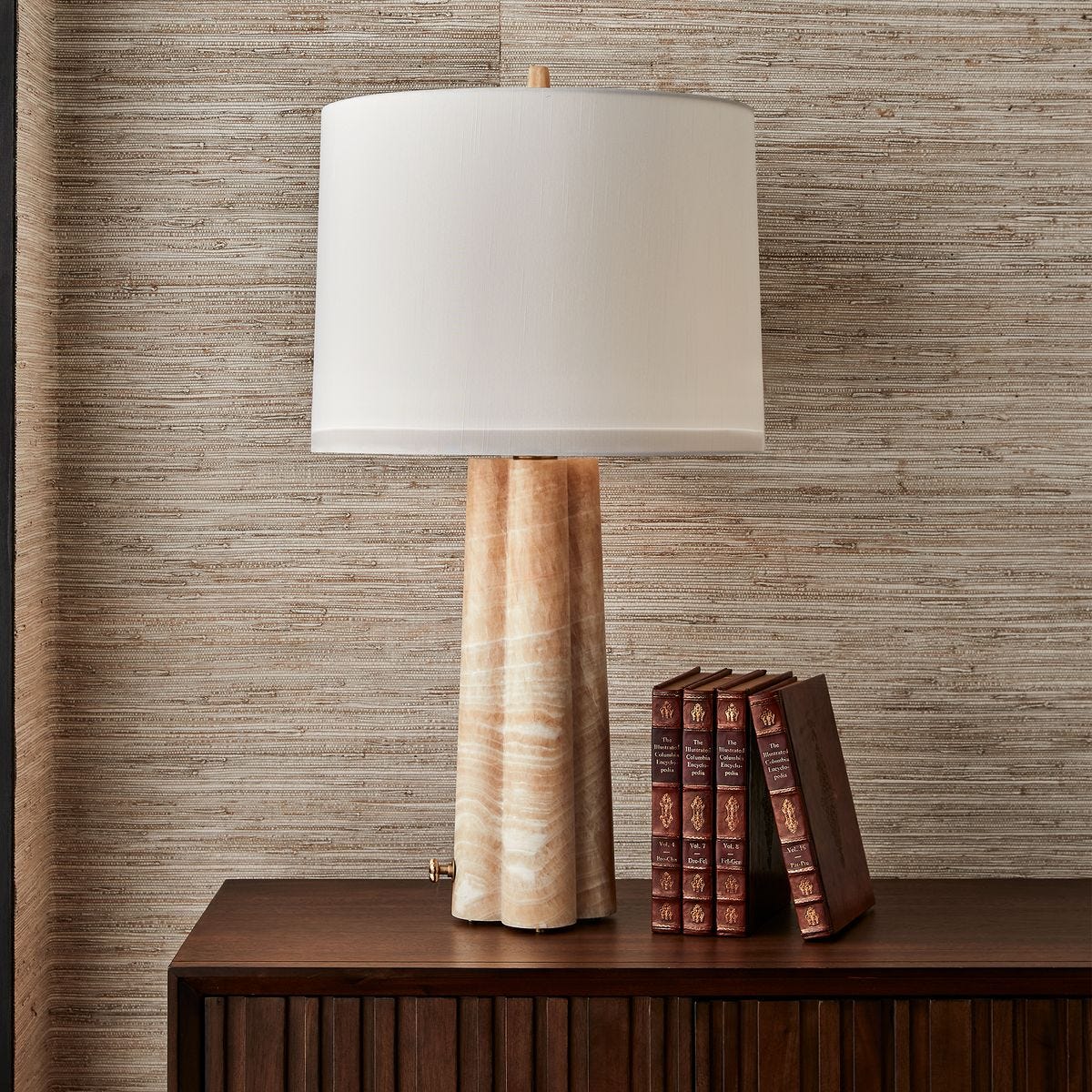Golden Clover Table Lamp