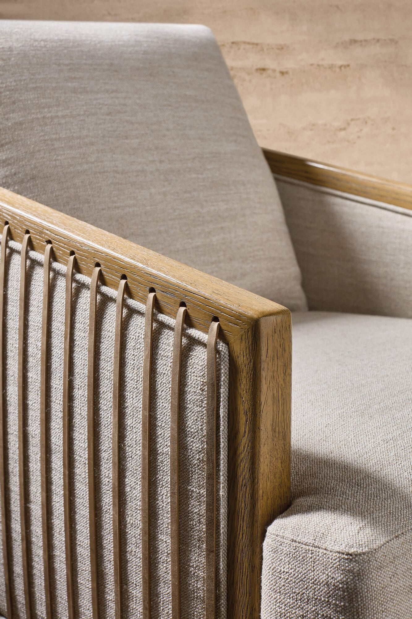 Enveyed Stationary Chair
