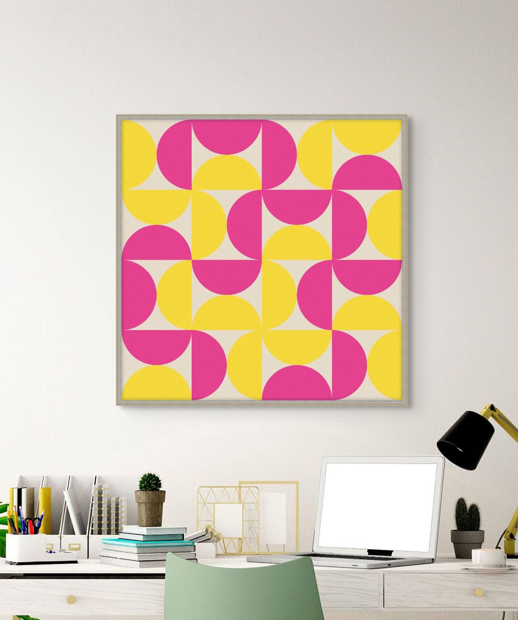 Vibrant Semicircle 1 closeup