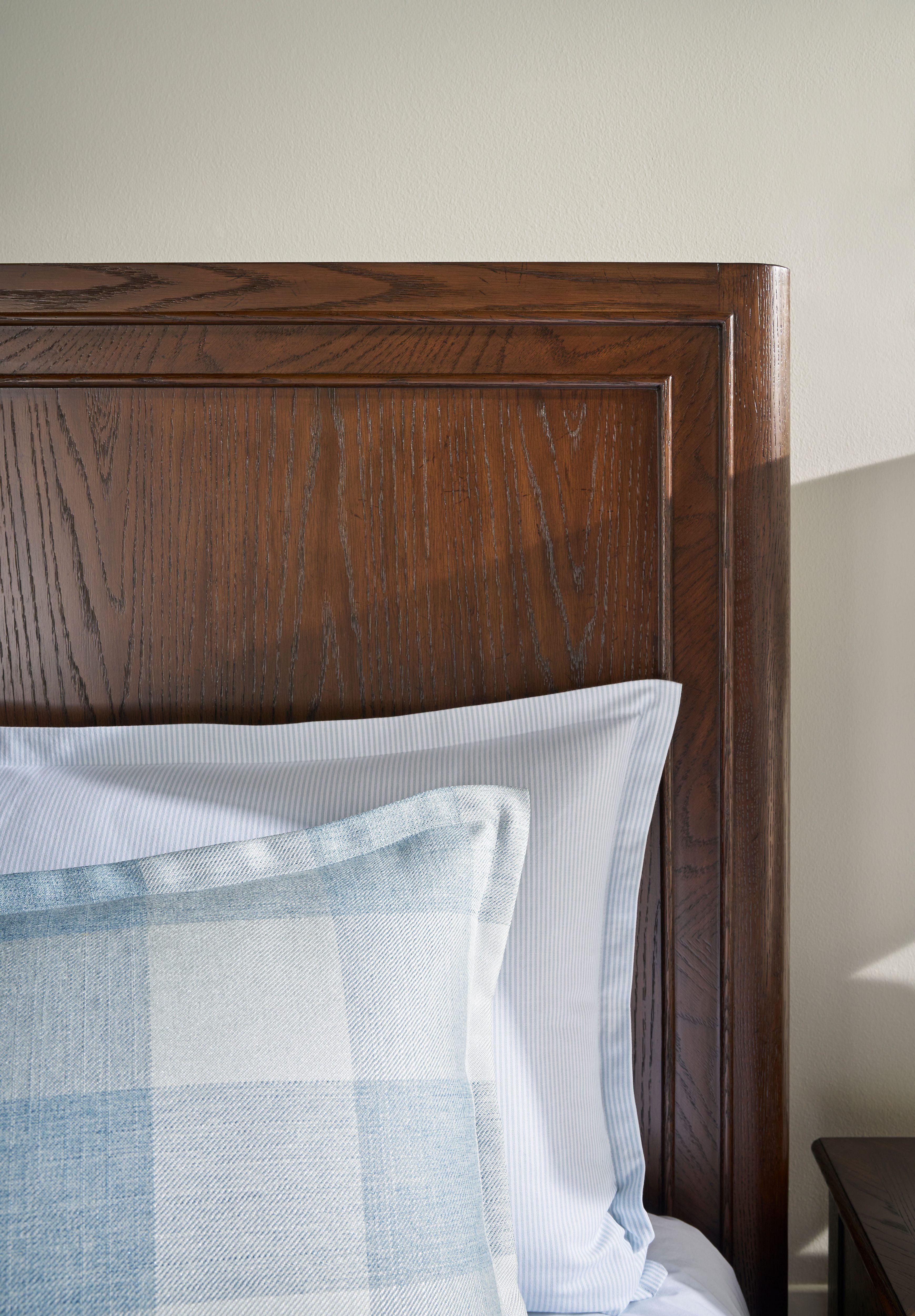 Surrey US King Wood Bed – Beds by Theodore Alexander | Sutter & Vale