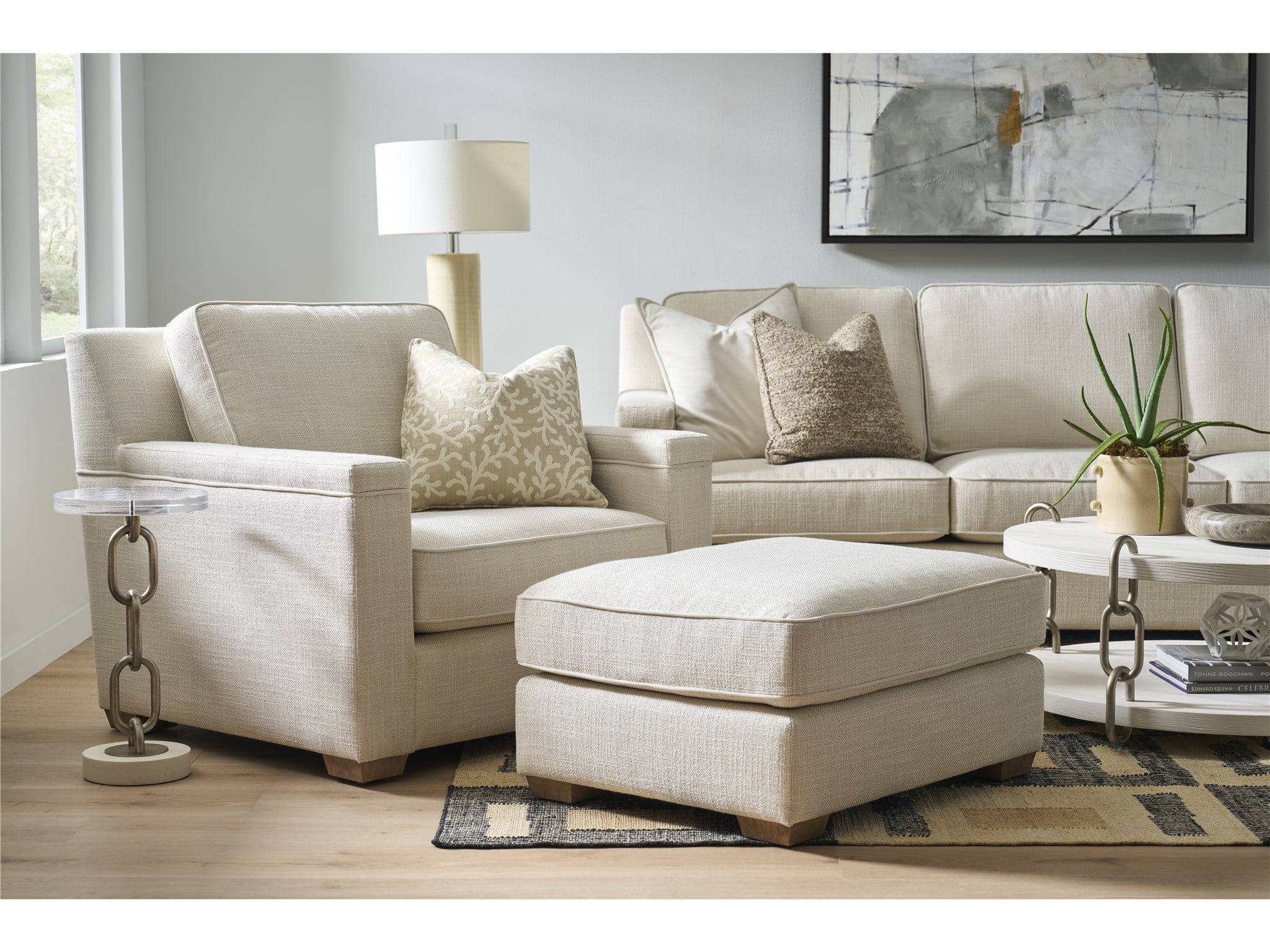 Leah Ottoman