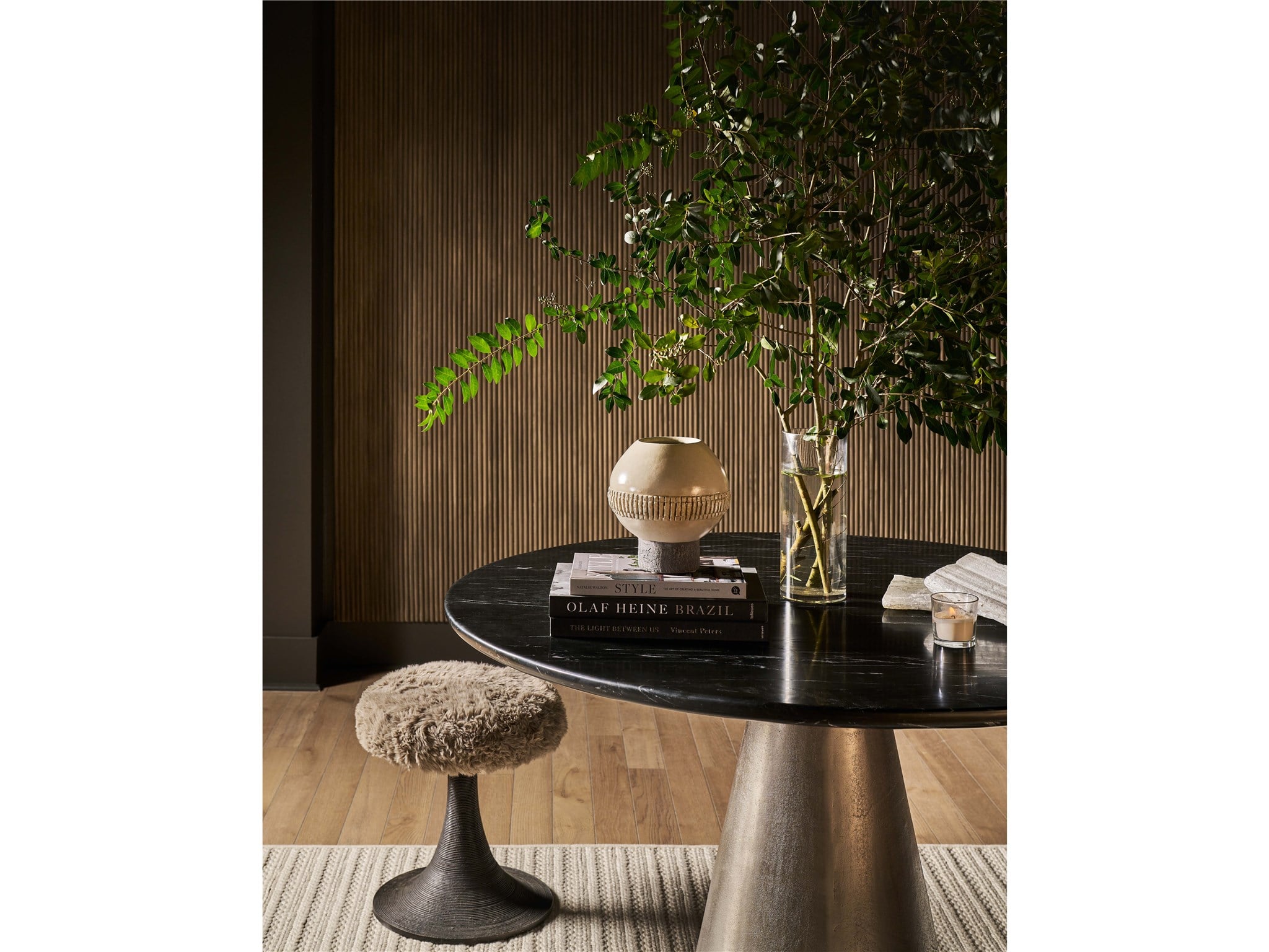 Modern Kira Stool