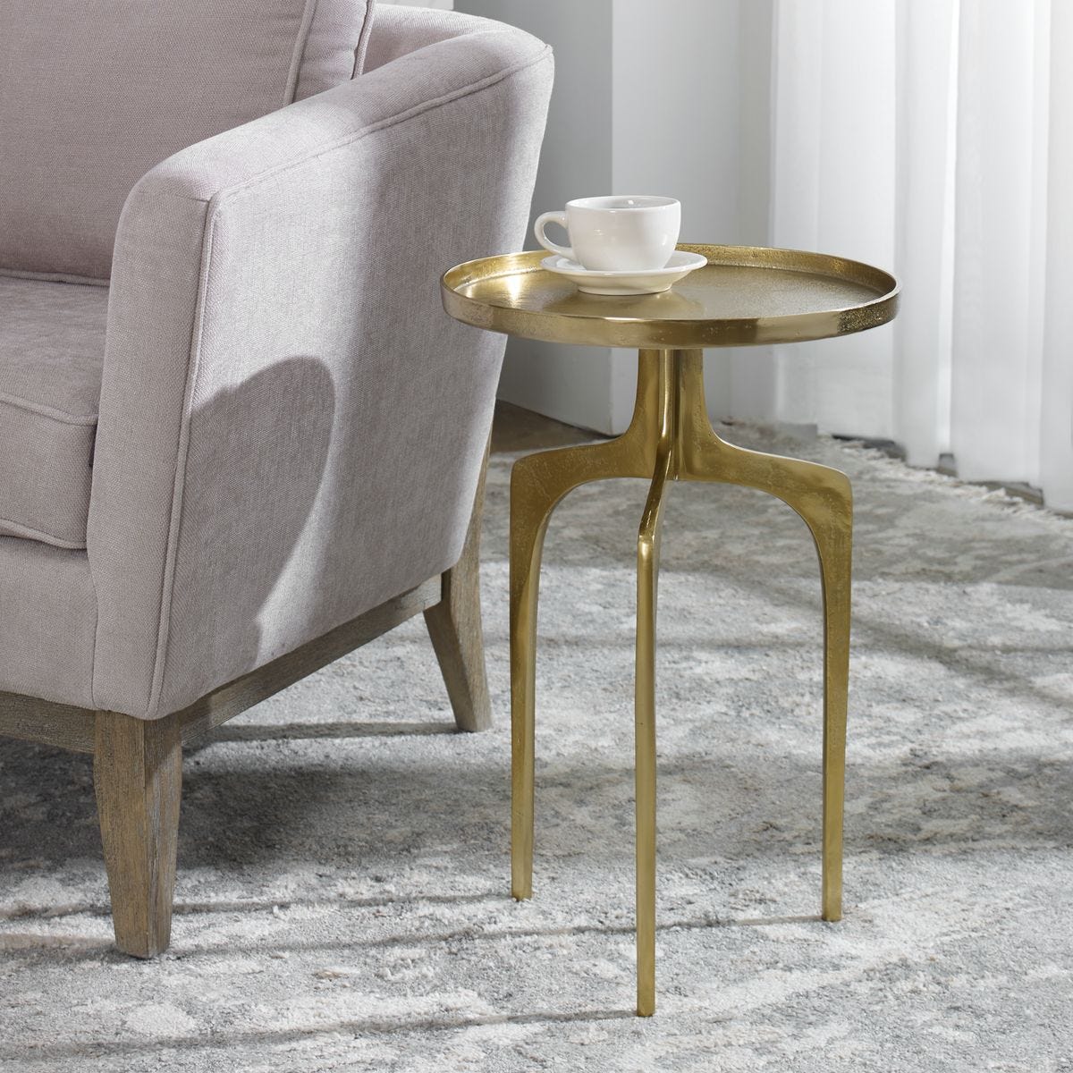 ACCENT FURNITURE