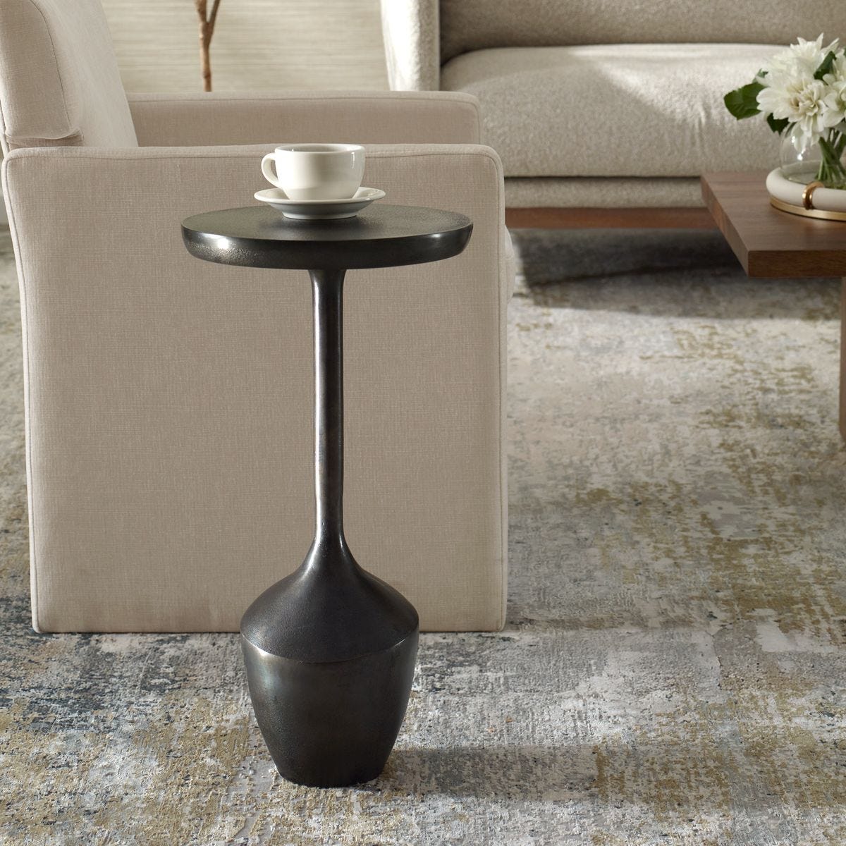 ACCENT FURNITURE