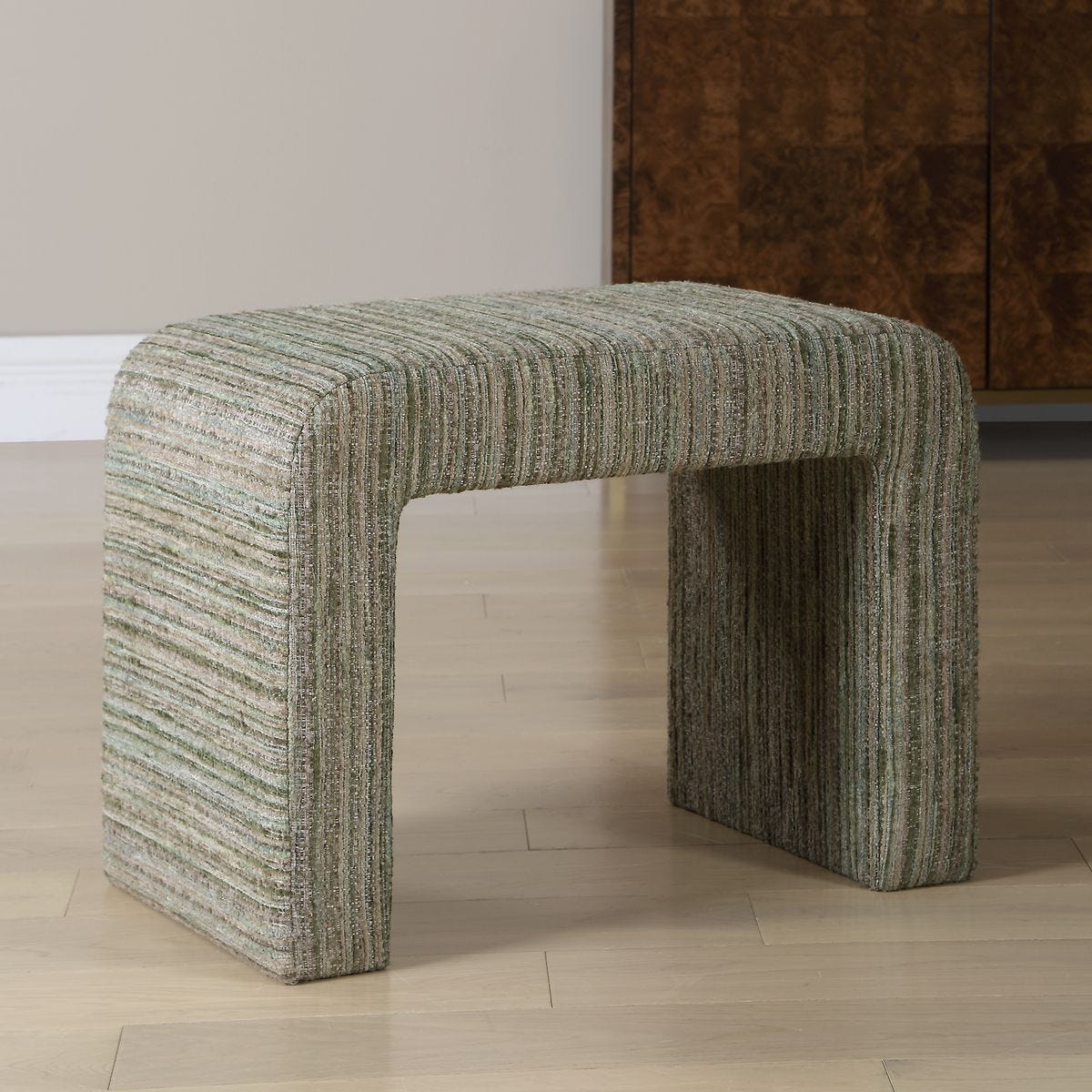 ACCENT FURNITURE